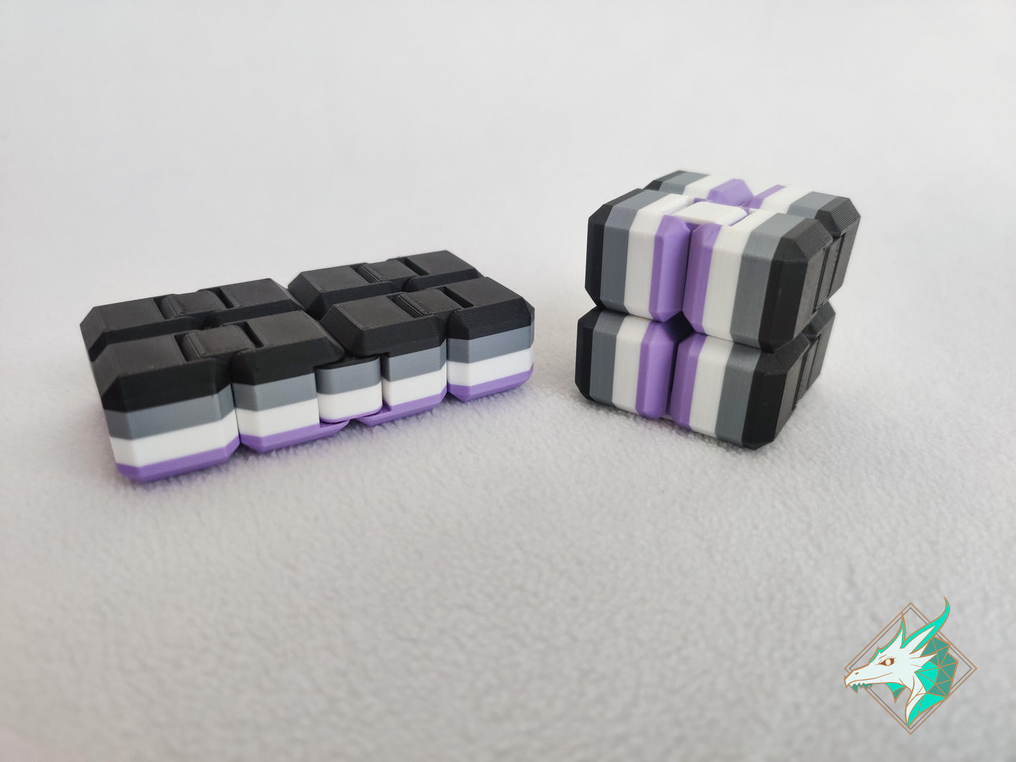 Cube Fidget Infinity avec Drapeaux de la fierté